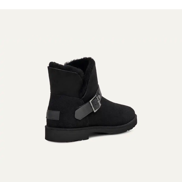 🖤new in box🖤 UGG Australia Women's UGG Romely Short Buckle Boot 'Black - Picture 4 of 10
